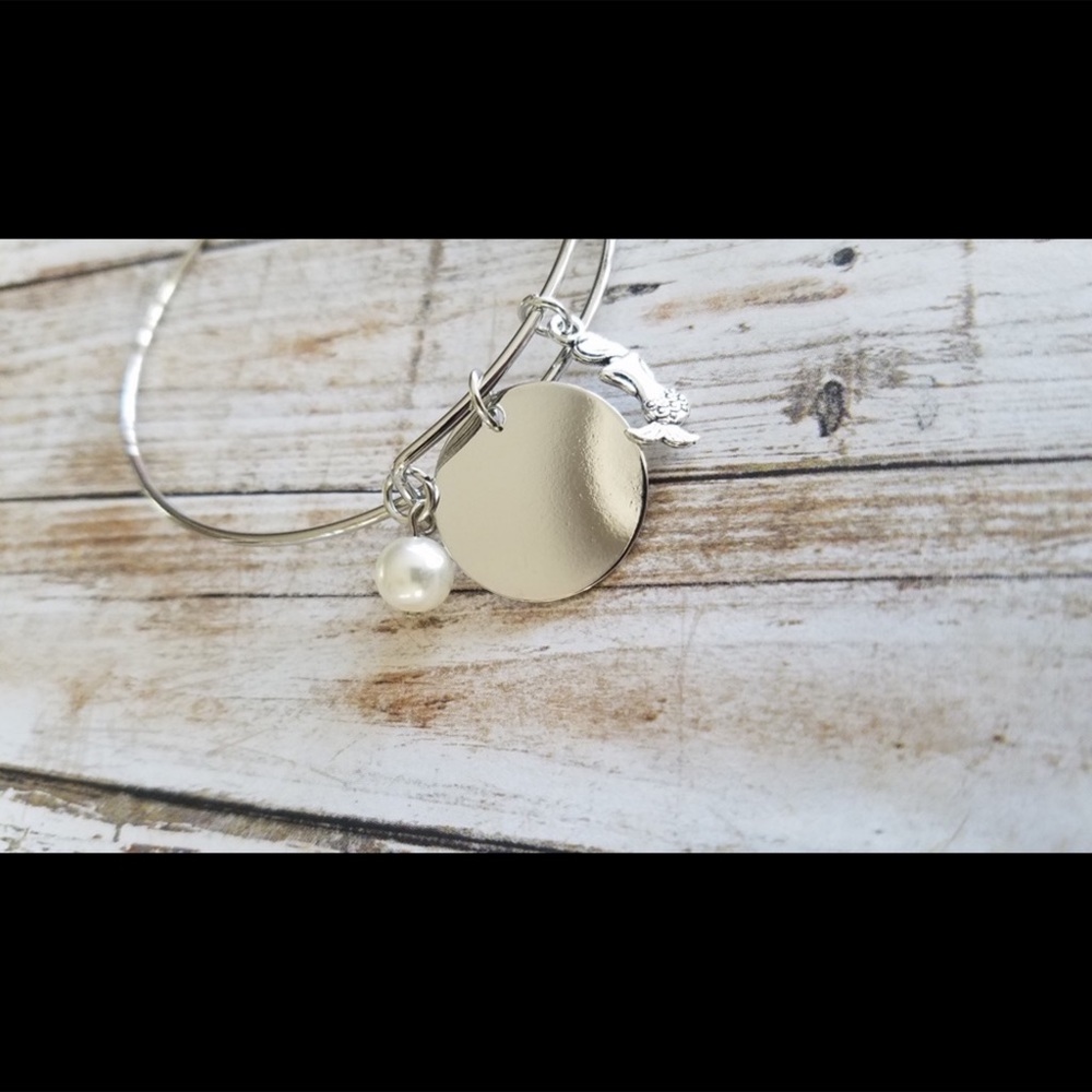 Mermaid sisters bracelet - Picture 2 of 6